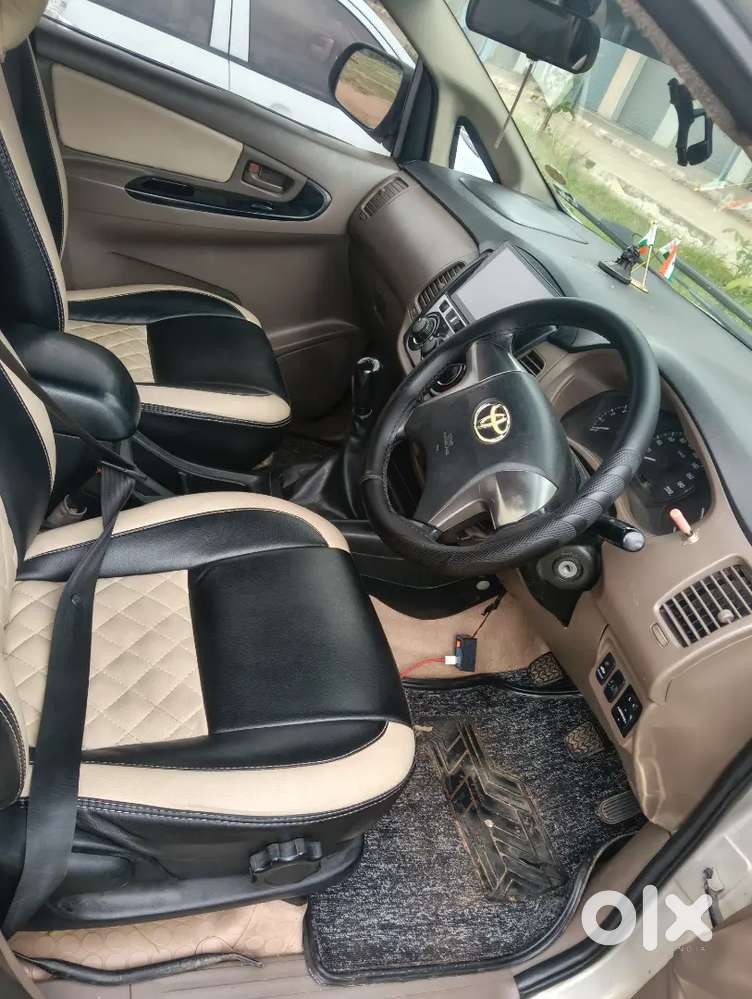 Toyota Innova Diesel 2015