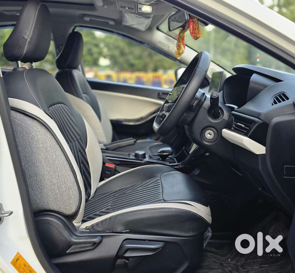 Tata Curvv Pure Plus S 1.2 Revotron Petrol 7dca, 2025, Petrol