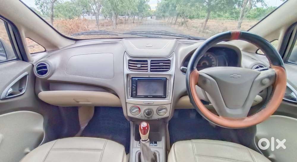 Chevrolet Sail, 2013, Petrol