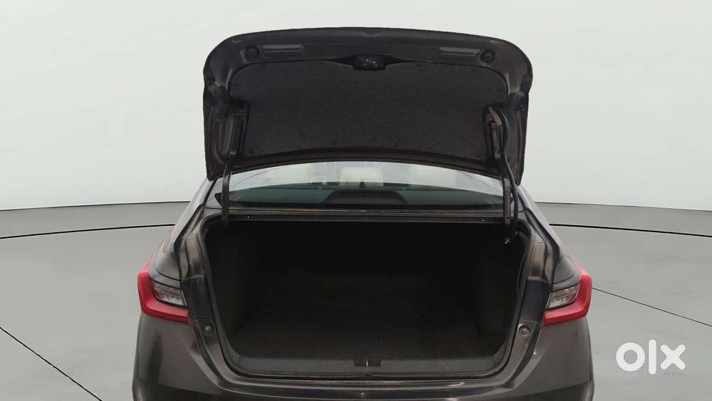 Honda City 1.5 Zx I-vtec Mt, 2023, Petrol