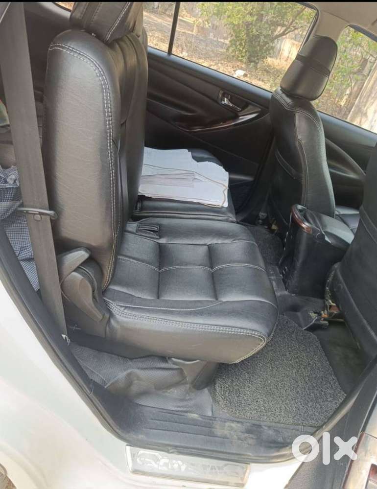 Toyota Innova Crysta 2.4 G Mt 8s, 2018, Diesel