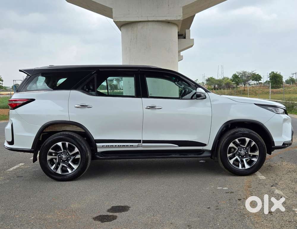 Toyota Fortuner Legender 4x2 At 2.8, 2024, Diesel
