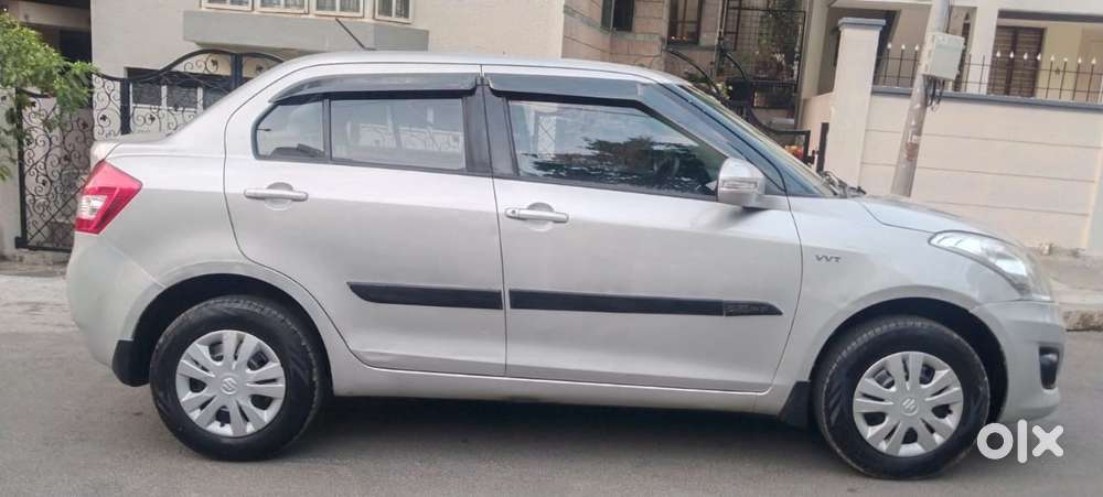 Maruti Suzuki Swift Dzire 1.2 Vxi Bsiv, 2013, Petrol