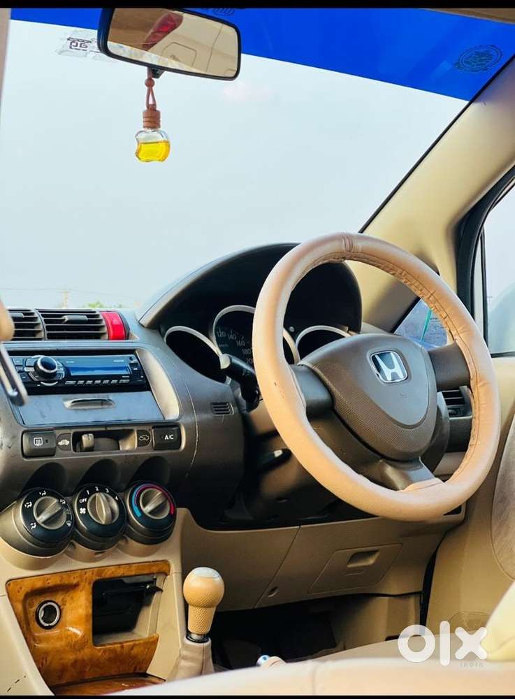 Honda City Zx 2004 Petrol Well Maintained All Peppers Available