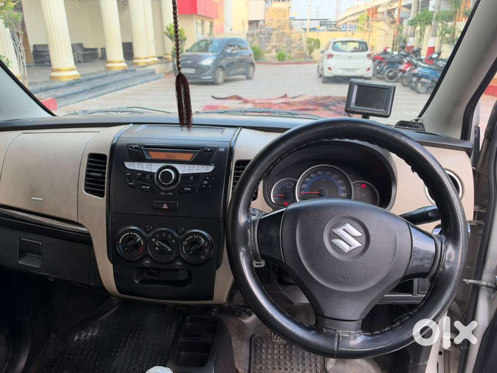 Maruti Suzuki Wagon R Vxi Opt, 2018, Petrol