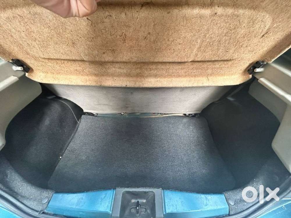 Nissan Micra Active Xv, 2016, Petrol