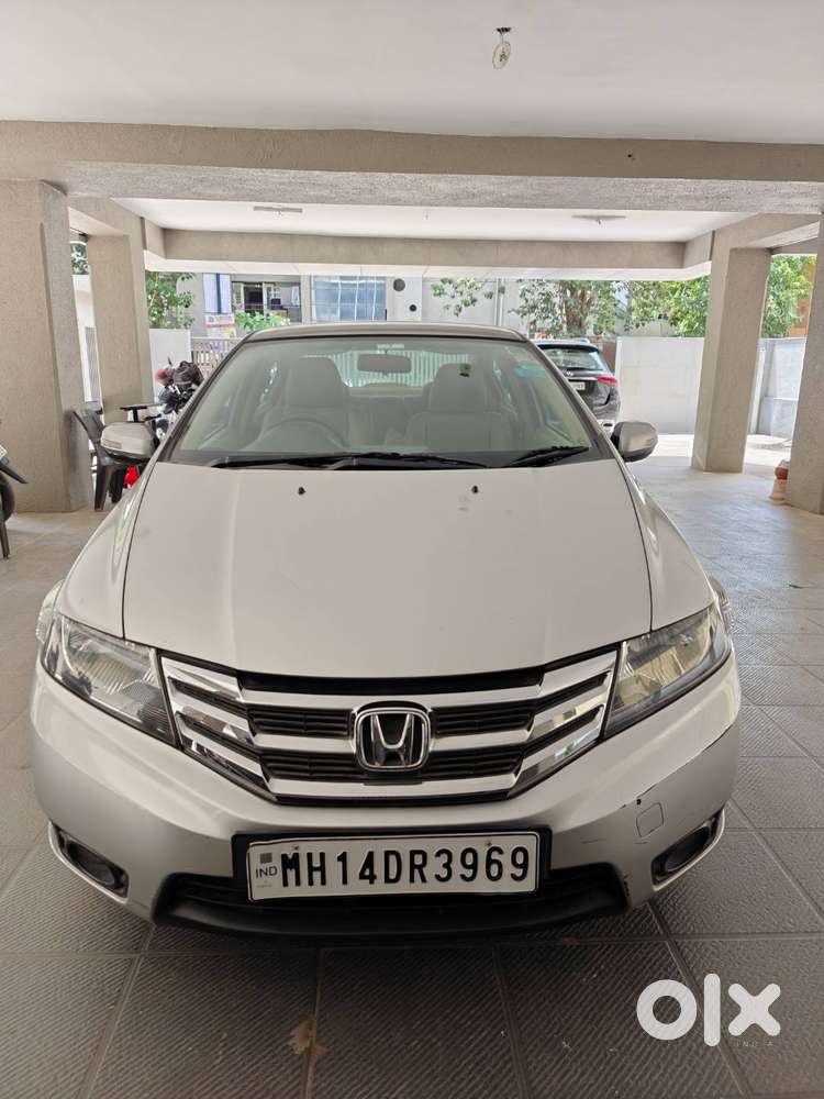 Honda City 1.4 V Mt 2012  Silver  Excellent Condition  Single Owner