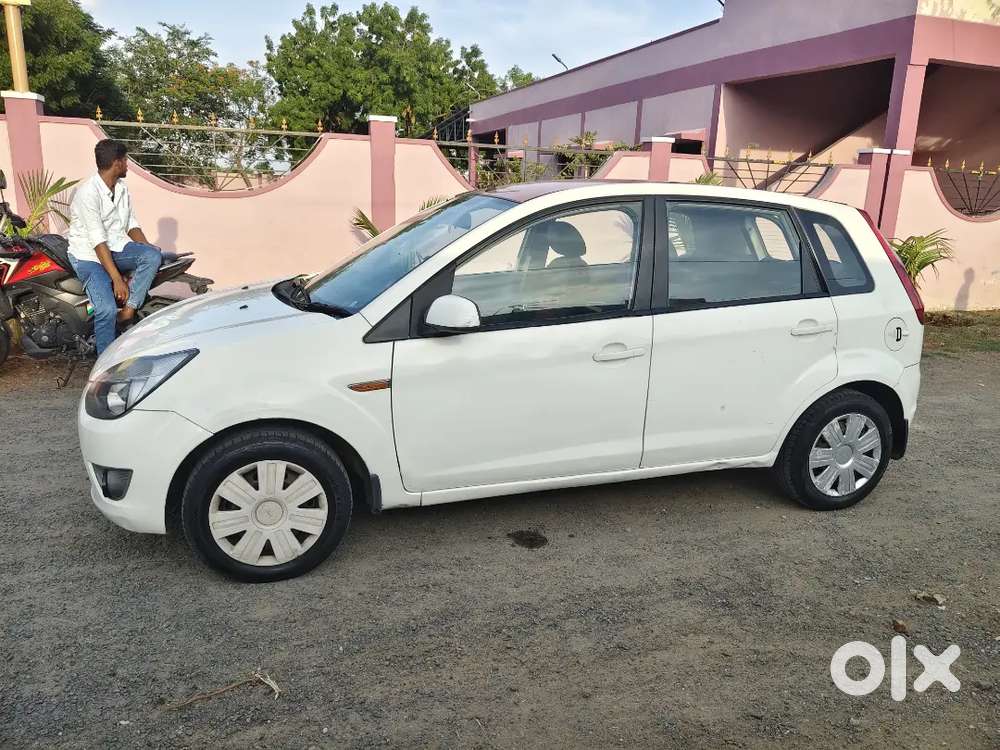 2030 Life Ford Figo 2010 Diesel Good Condition