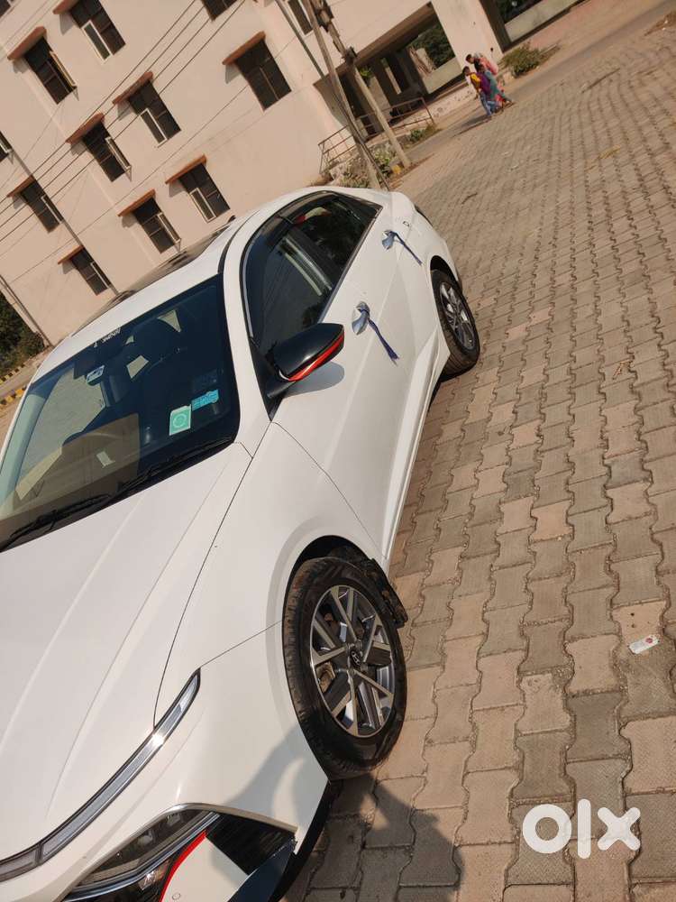 September 2023 Model Both Keys Good Condition Car Sx Manual Transmissi