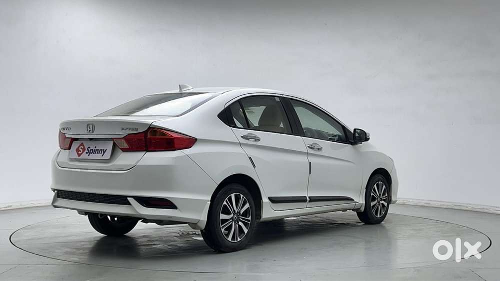 Honda City I-vtec V, 2018, Petrol