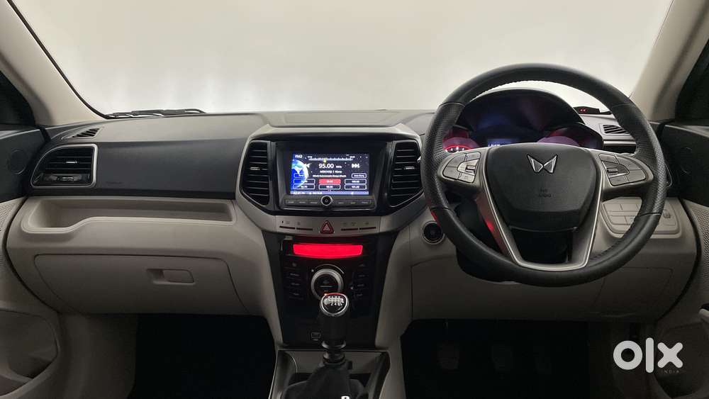 Mahindra Xuv300 W8 Amt Optional Diesel, 2022, Petrol