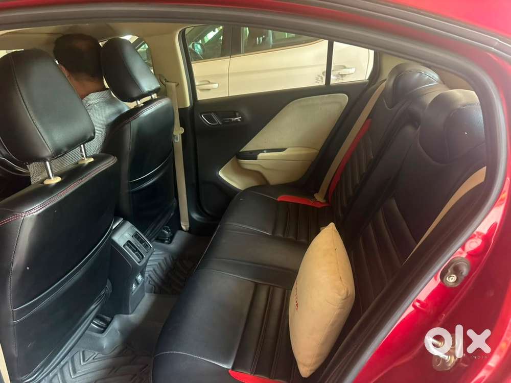 Honda City V