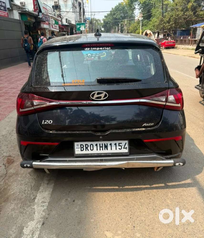 Hyundai I20 Asta (o) 1.2 Mt, 2023, Petrol
