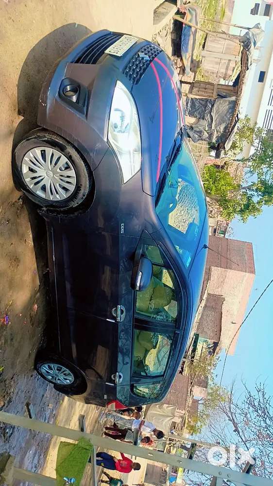 Suzuki Ertiga 2014 Model Well Maintained Gadi Koi Kaam Nhi Hai