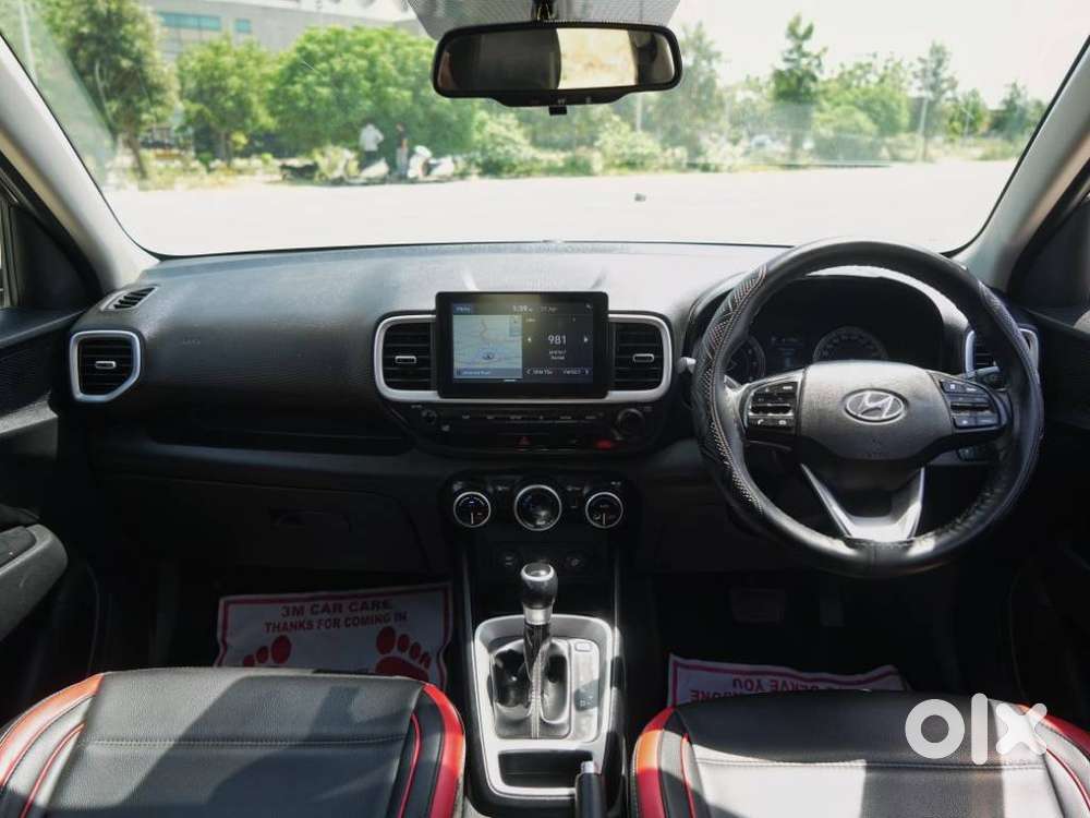 Hyundai Venue Sx Plus Turbo Dct, 2020, Petrol