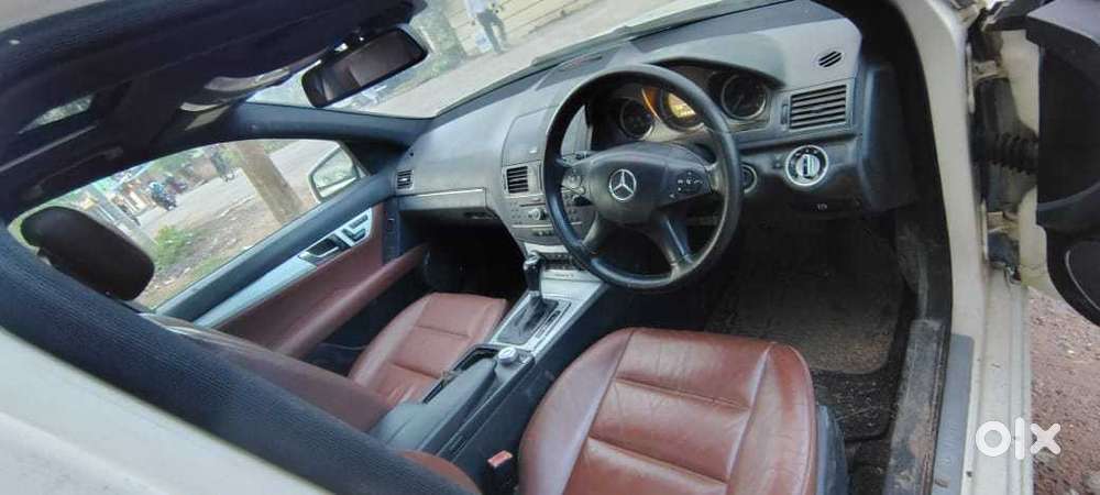 Mercedes-benz C-class [2011-2014] 2.0 C200 Avantgarde, 2011, Petrol