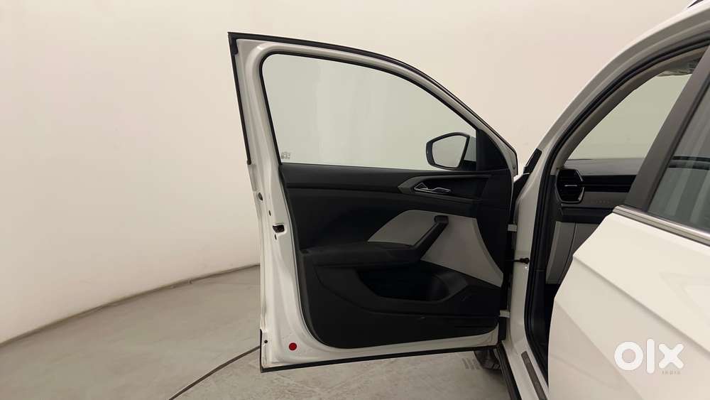 Skoda Kushaq Ambition 1.0l Tsi Mt, 2022, Petrol