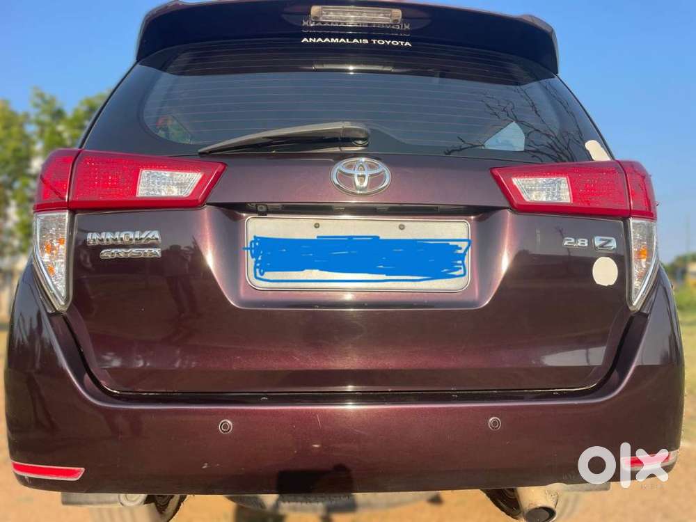 Toyota Innova Crysta 2018 Diesel Well Maintained