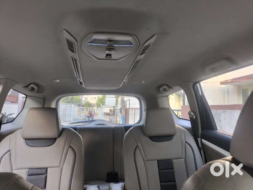 Mahindra Marazzo 1.5 M8 2019