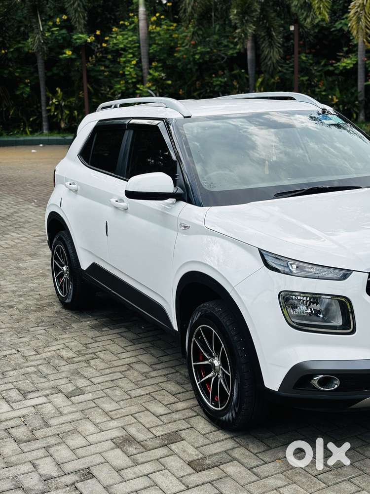 Hyundai Venue S 1.2 Petrol, 2020, Petrol