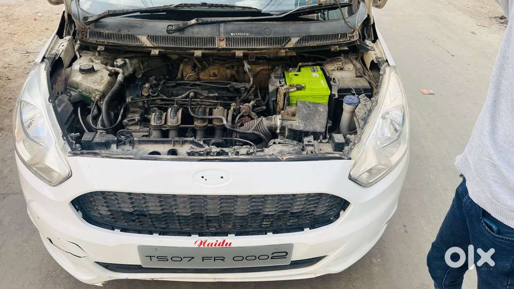 Ford Figo Petrol Titanium, 2017, Petrol