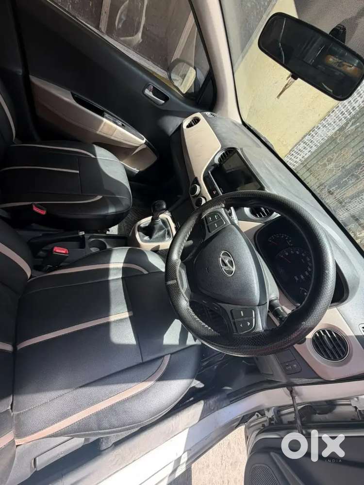 Hyundai Xcent 2016