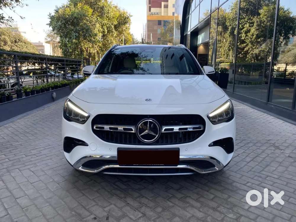 Mercedes-benz Gla 2024 Petrol 8841 Km Driven