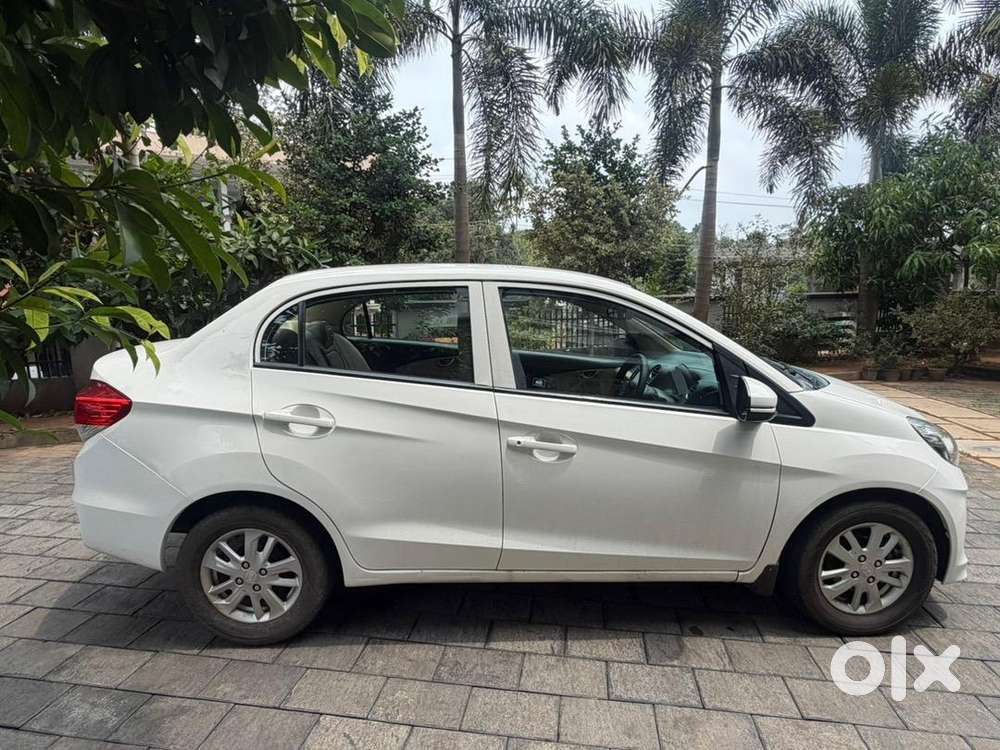 Honda Amaze 2015