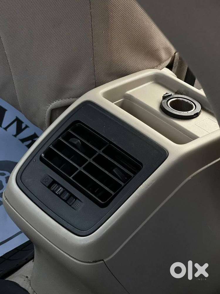 Maruti Suzuki Swift Dzire Zdi + Mt, 2017, Diesel