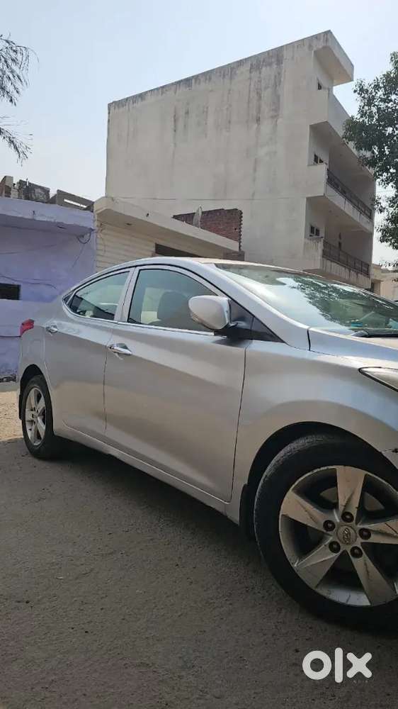 Hyundai Elantra 2012 Model