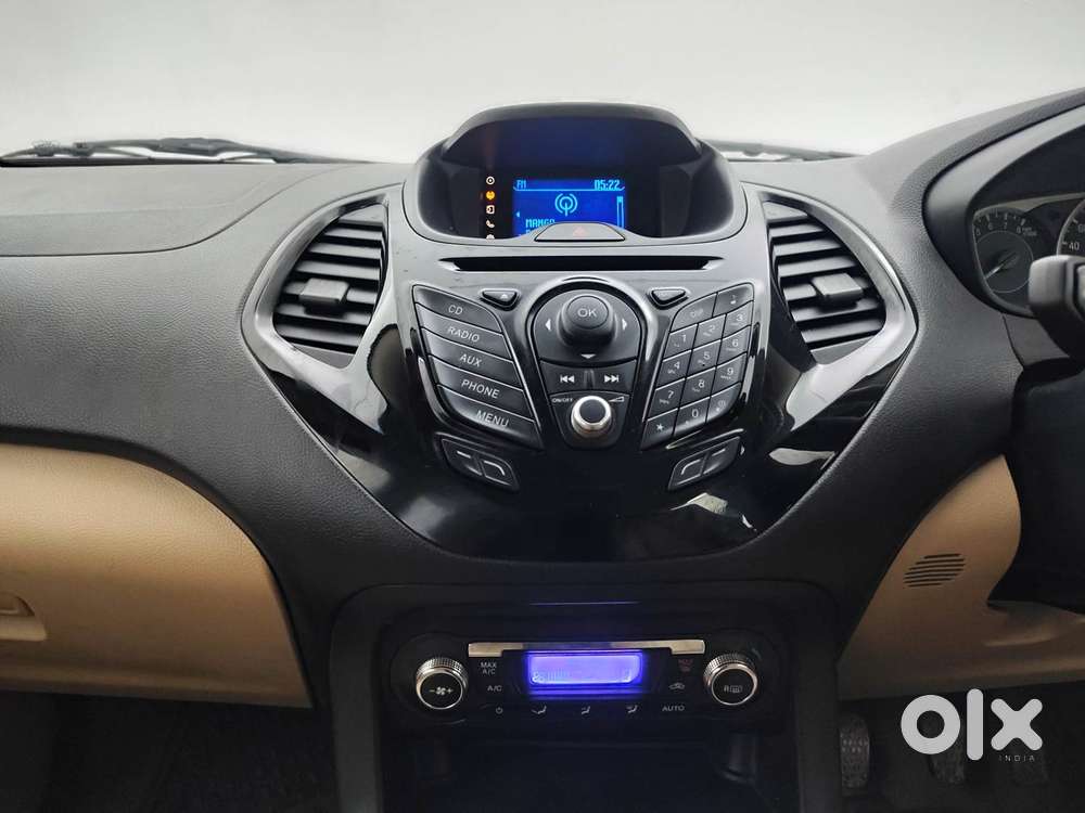 Ford Figo Aspire Titanium, 2015, Petrol