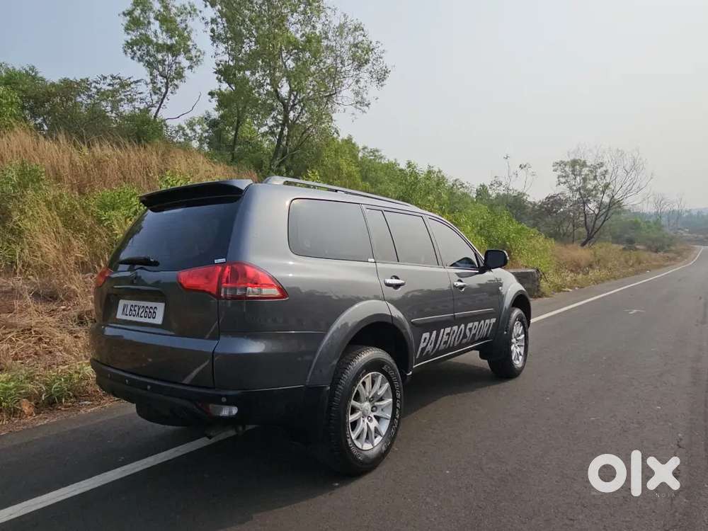 Mitsubishi Pajero Sport 2015 Diesel 118000 Km Driven