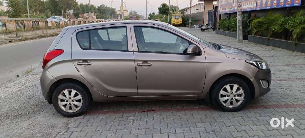 Hyundai I20 Sportz 1.2 Bs-iv, 2013, Diesel