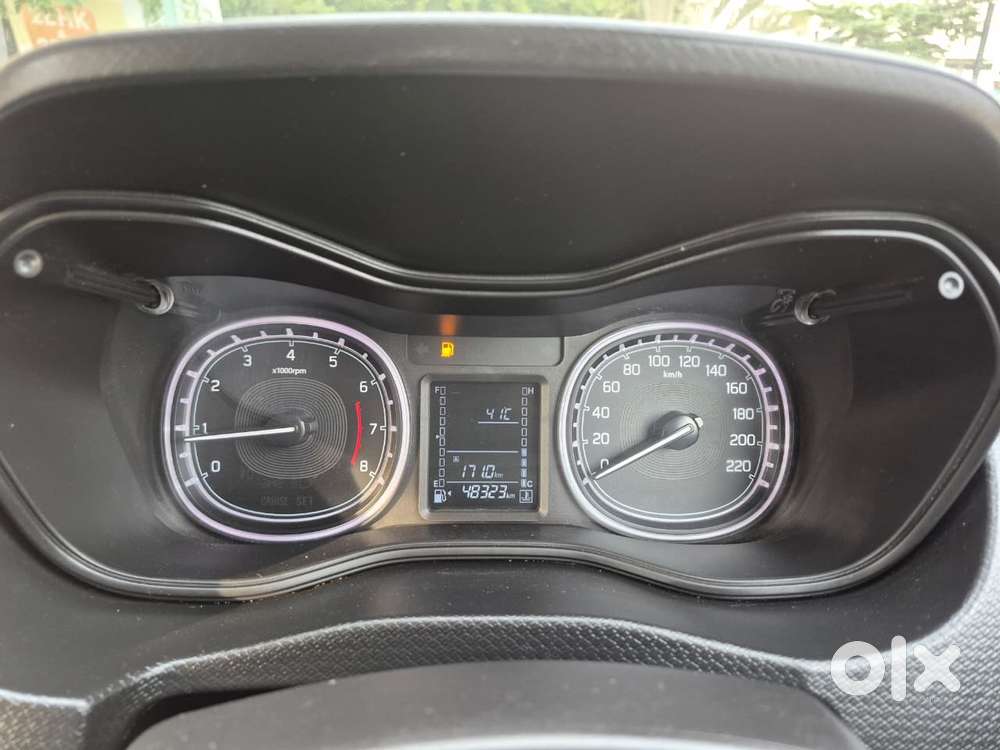 Maruti Suzuki Brezza Zdi+ Dual Tone, 2021, Petrol