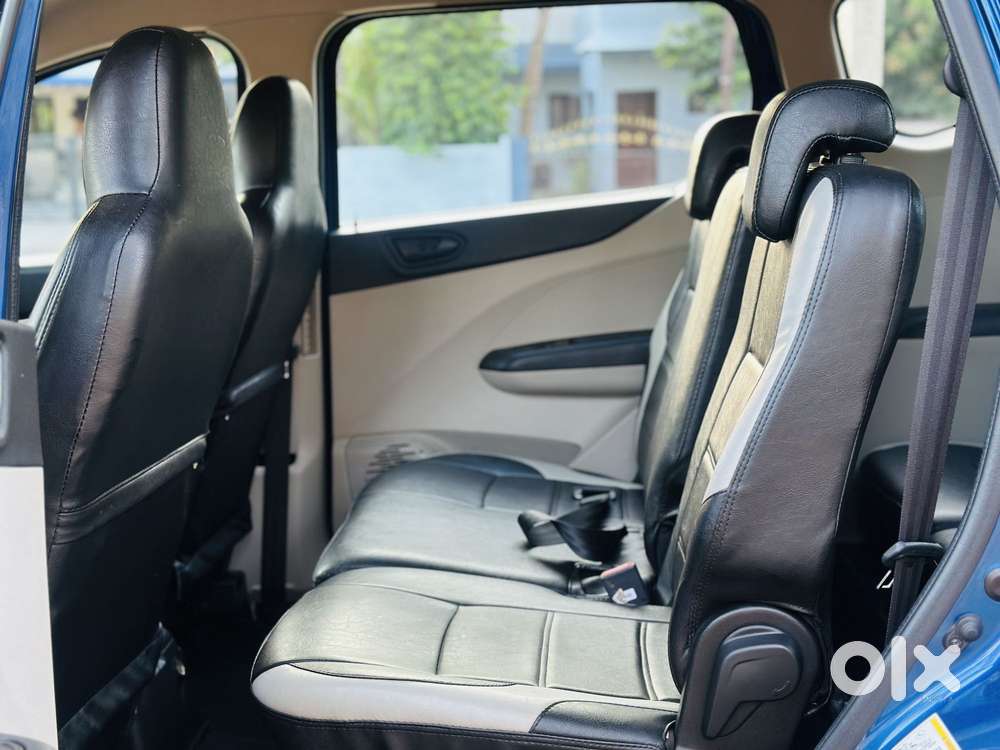 Renault Triber Rxt, 2023, Petrol