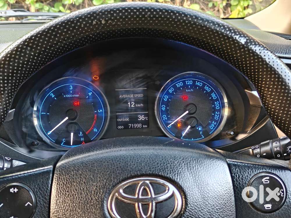 Toyota Corolla Altis 2013-2017 D-4d G, 2015, Diesel