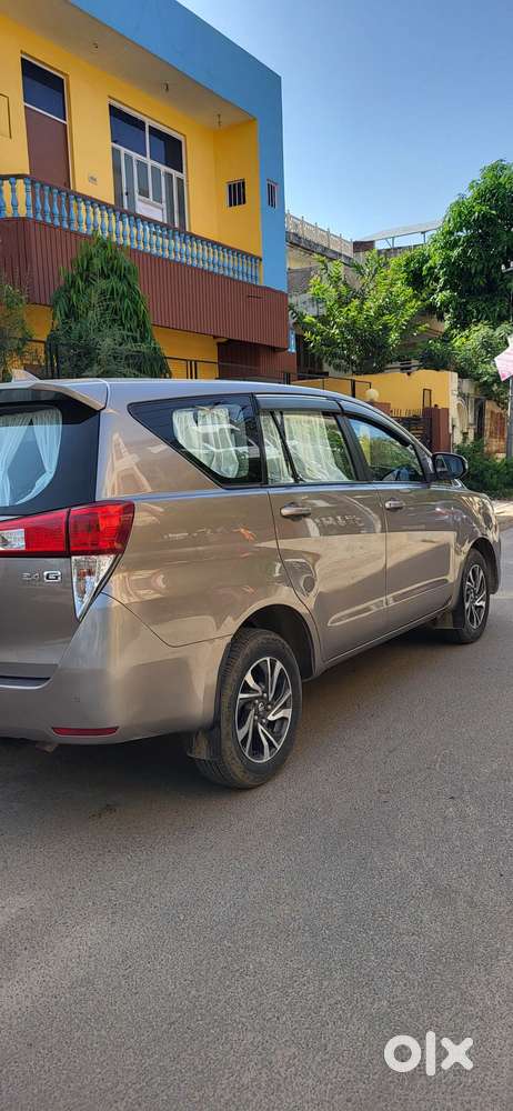 Toyota Innova Crysta 2.4 G Mt, 2022, Diesel