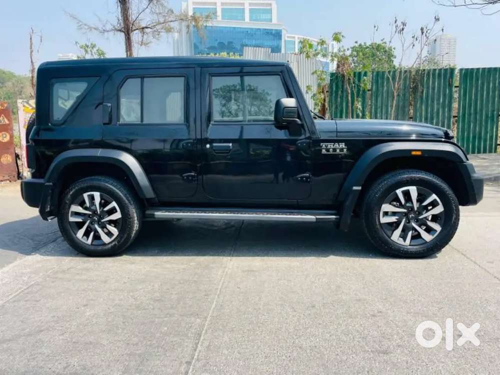 Mahindra Thar Roxx Petrol 2025