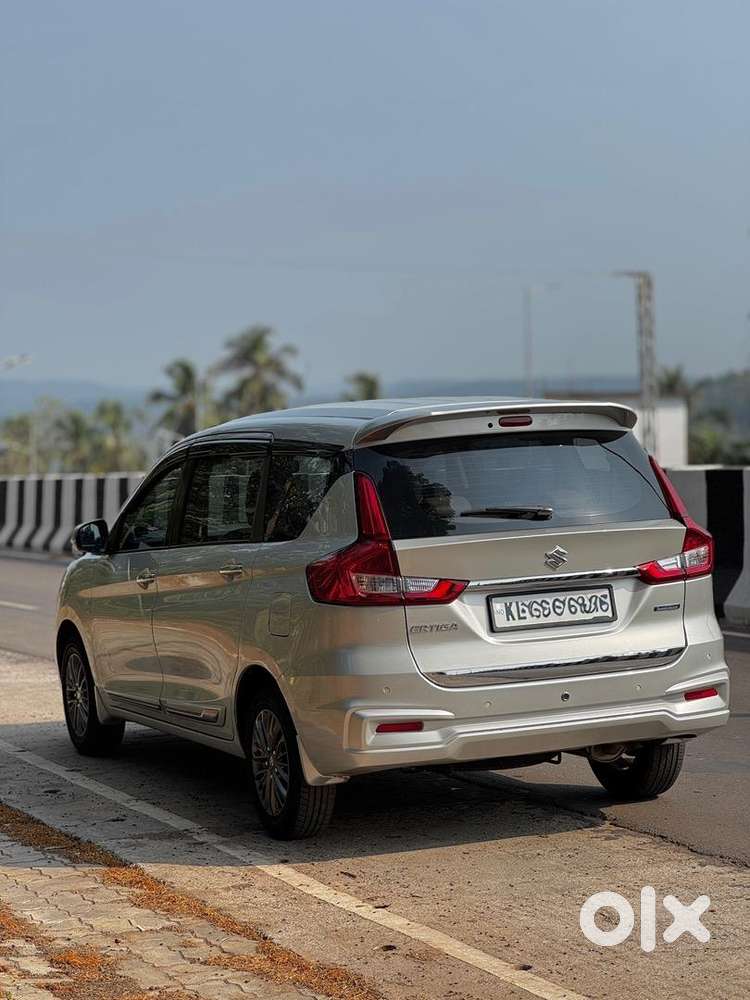 Ertiga Zxi Plus Automatic Low Km
