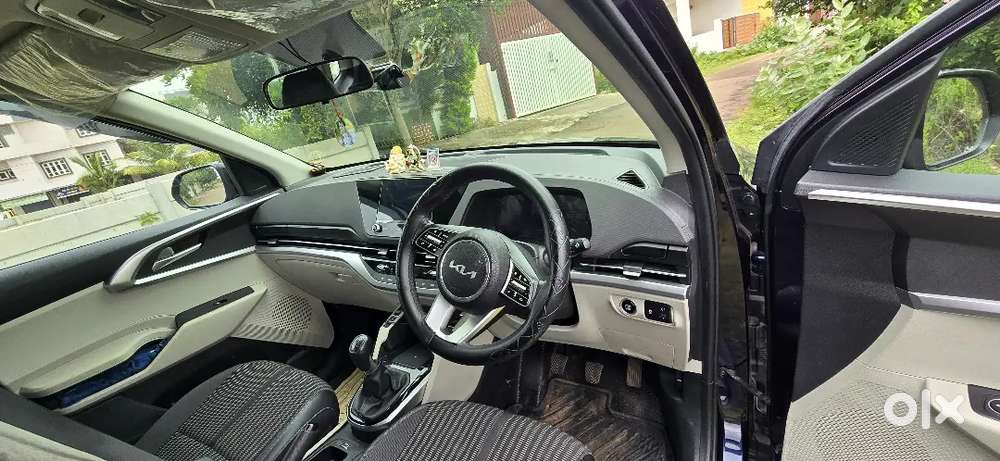 Kia Carens Prestige 2022