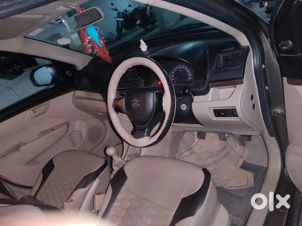 Maruti Suzuki Dzire 2016 Petrol 90000 Km Driven
