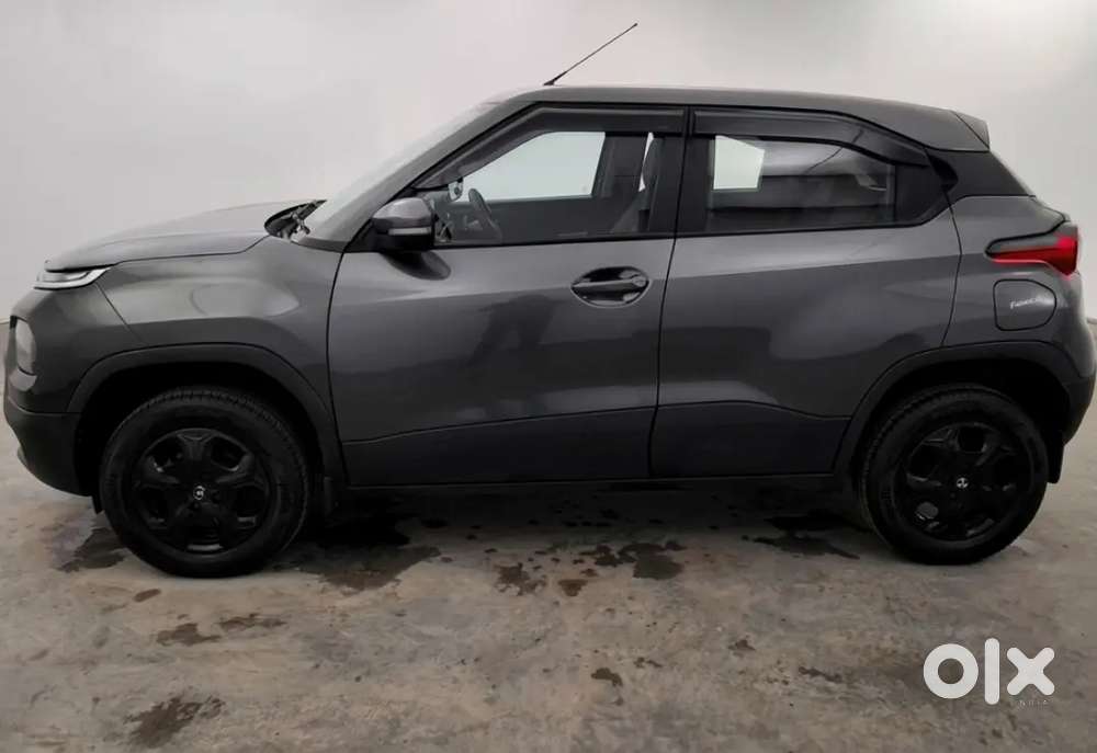 Tata Punch 1.2 Revotron 2025 Amt 9500 Km Driven