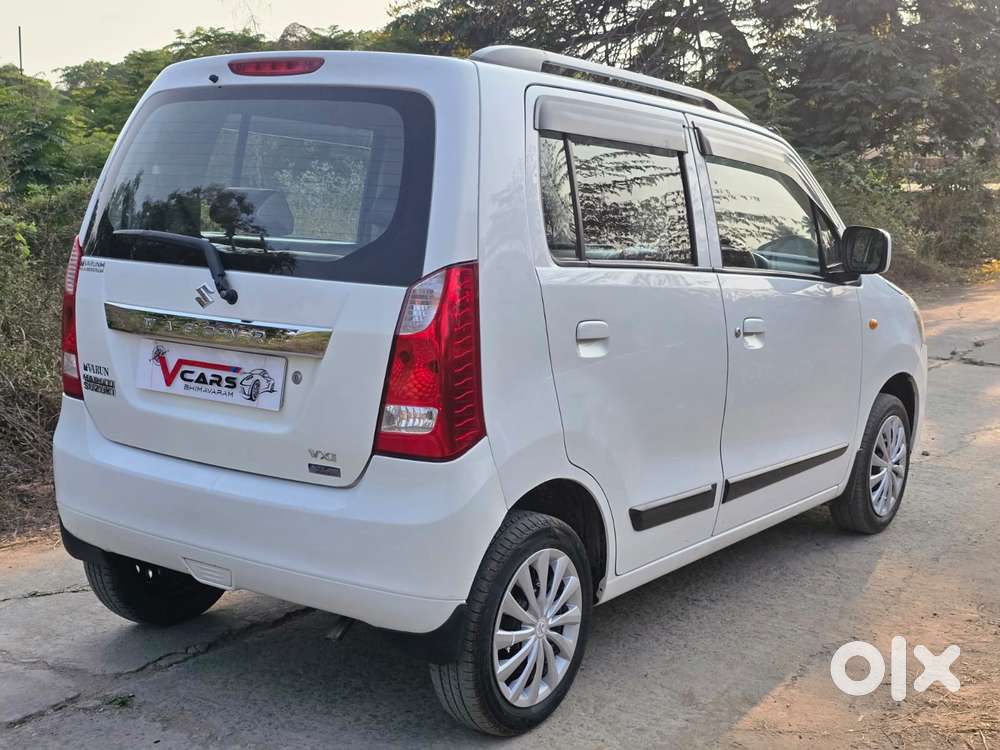 Maruti Suzuki Wagon R Vxi Amt1.2, 2017, Petrol