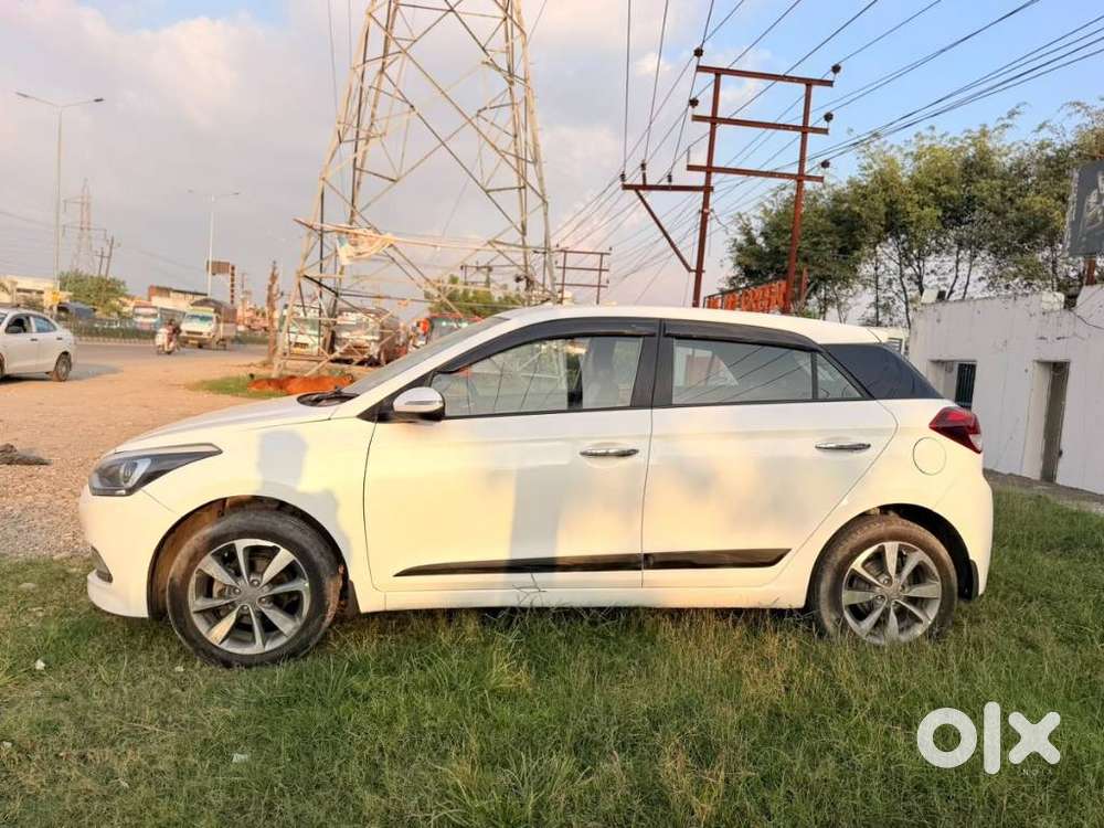 Hyundai I20 Asta (o) 1.2 Ivt, 2017, Petrol