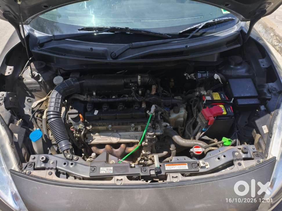 Maruti Suzuki Dzire Vxi Ags, 2024, Petrol