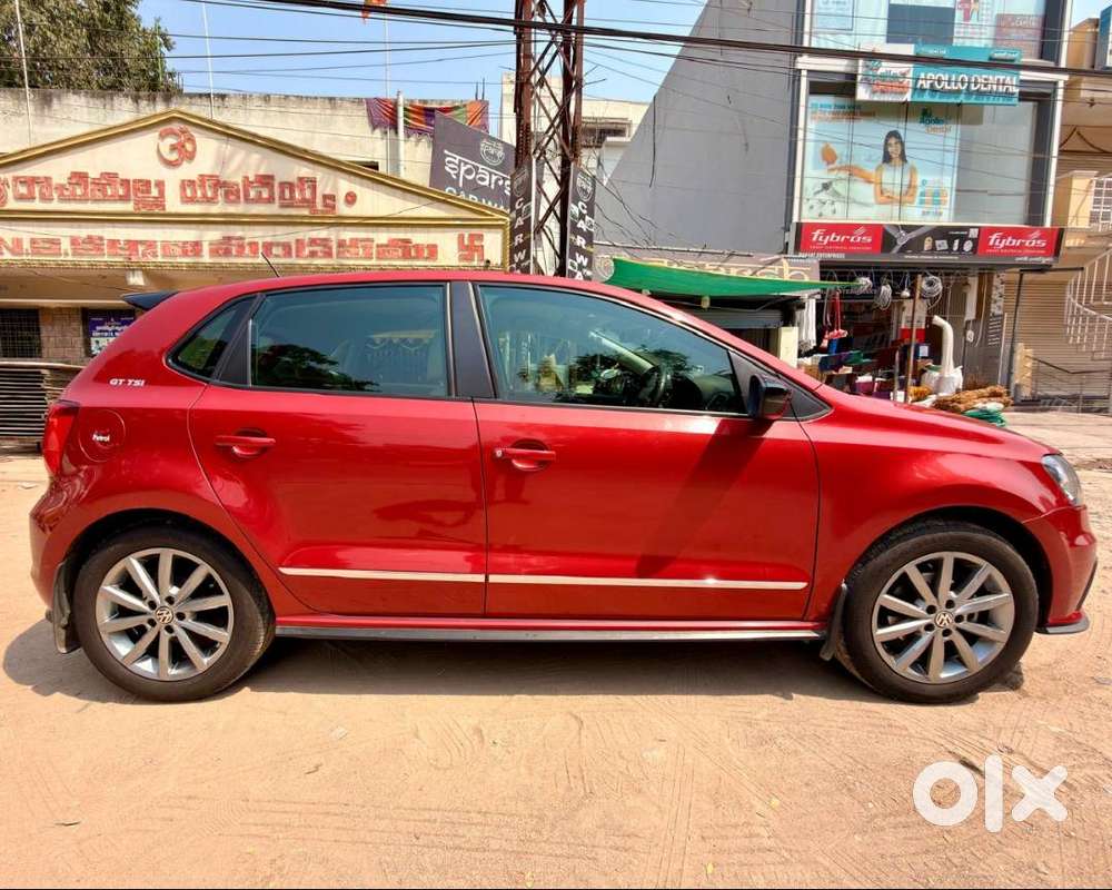 Polo Gt 1.0 L Tsi Automatic - Senior Citizen (factory Fresh)