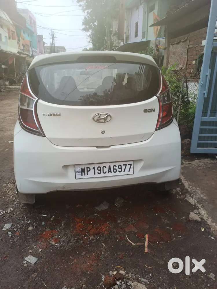Hyundai Eon 2012 Petrol Well Maintained