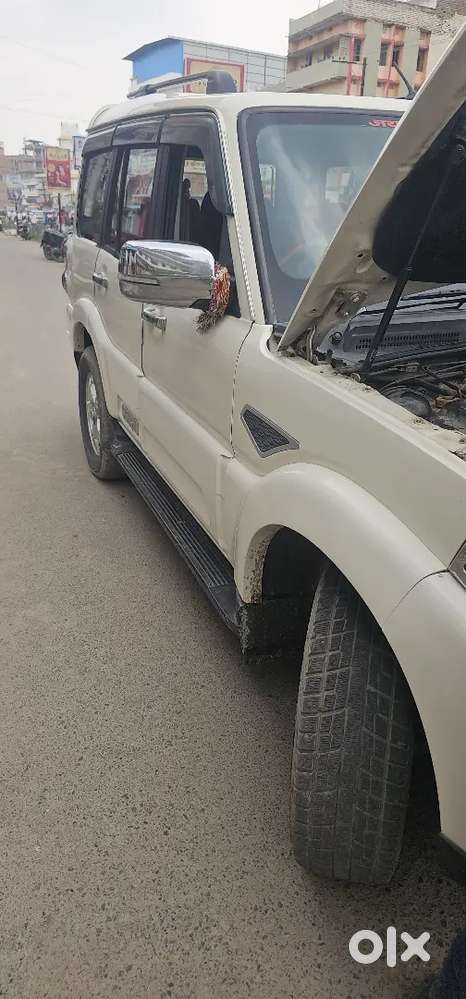 Scorpio S10 Good Condition