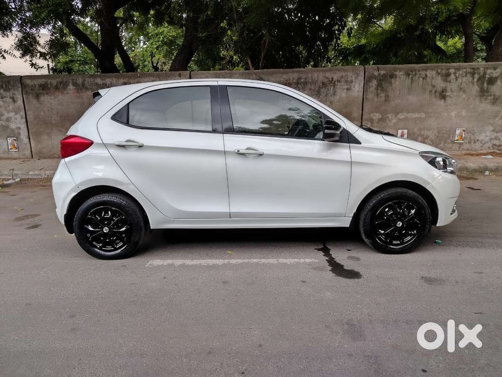 Tata Tiago 1.2 Revotron Xz, 2017, Cng & Hybrids