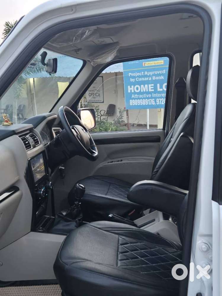 Mahindra Scorpio Classic 2.2 S 11 Mt 7 Str, 2023, Diesel